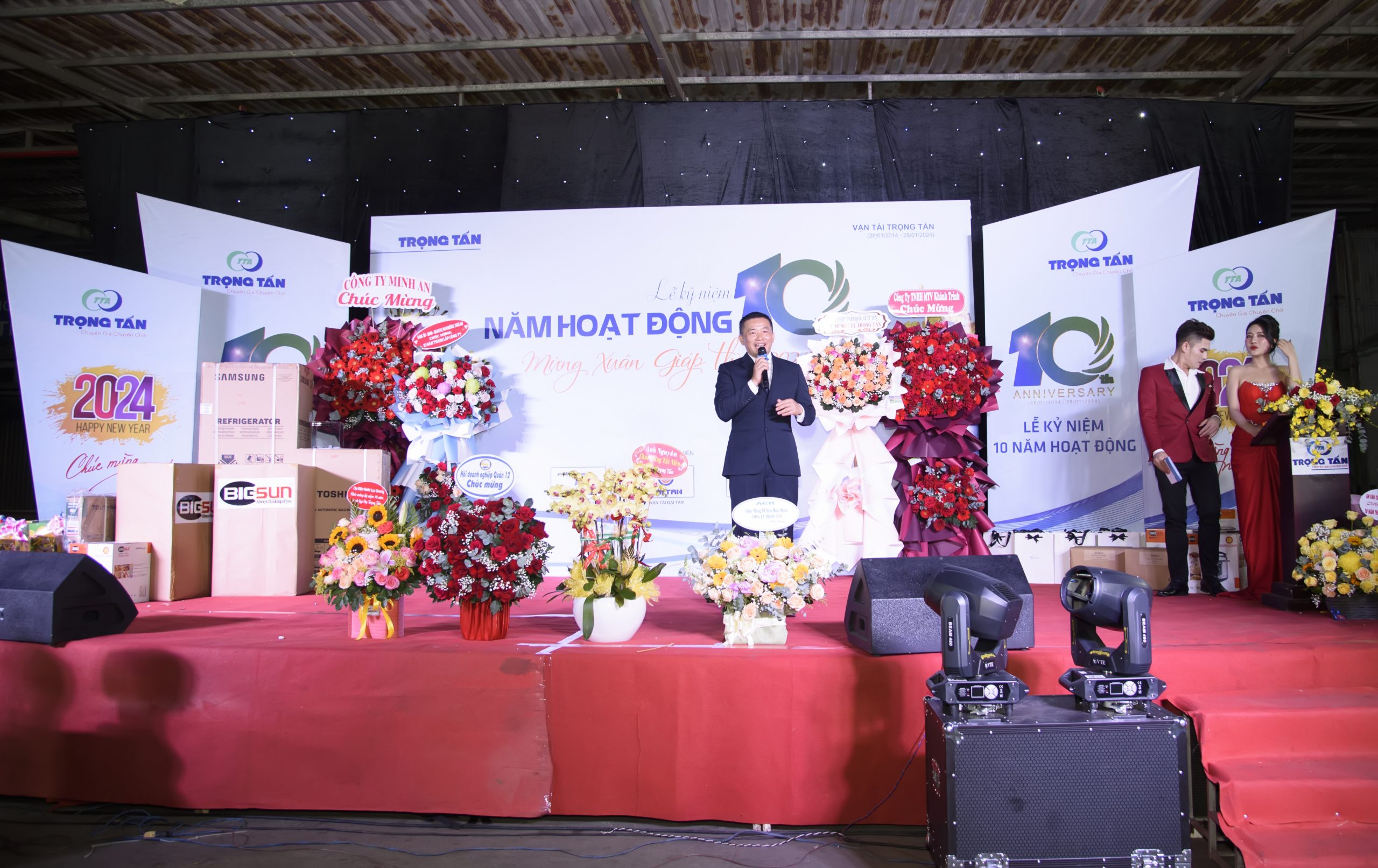 CÔNG TY TNHH DV VẬN TẢI TRỌNG TẤN