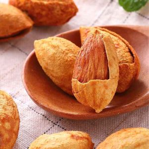 Alternative view of Hạt Hạnh Nhân Rang Bơ Hộp 250g LisaFood