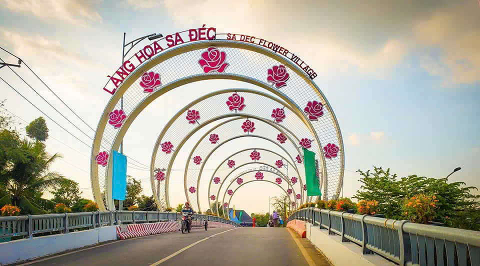 CTY TNHH SX QUẢNG CÁO & NỘI THẤT GIA VIỆT