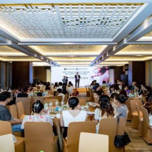 Dịch vụ lễ ra mắt sản phẩm của Công ty Diamond Communication