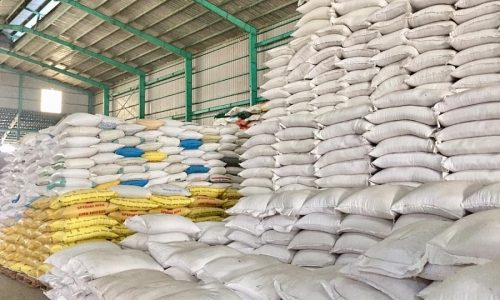 Chanh xe binh dinh van chuyen lua